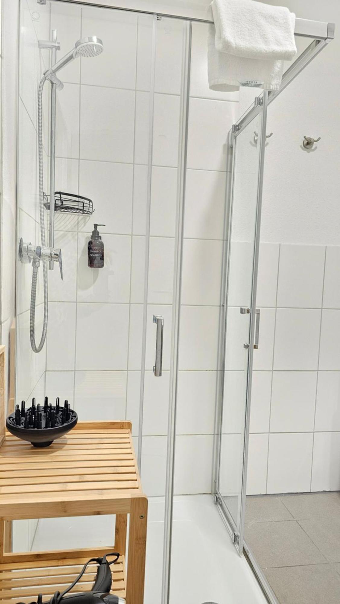 Design-Apartment II Boxspring I Nespresso I Balkon I Basel 10 Km I Tiefgarage Eimeldingen 외부 사진